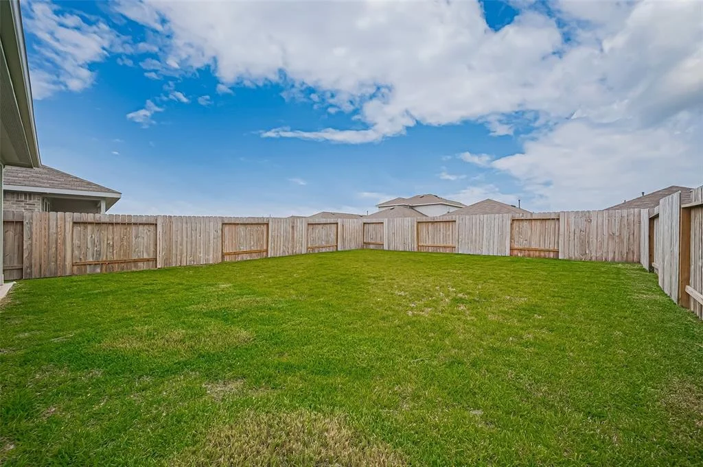 Photo of 5422 Evergreen Heights Lane