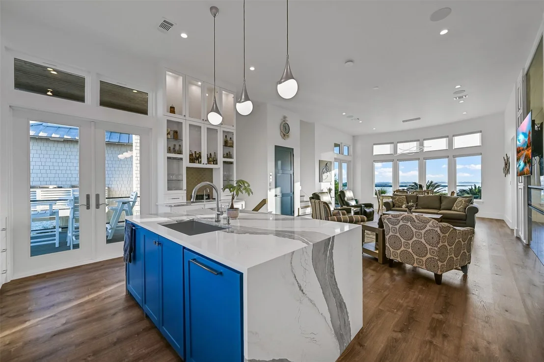 Photo of 3430 Treasure Circle