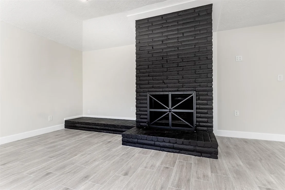 Photo of 11203 Rousseau Drive