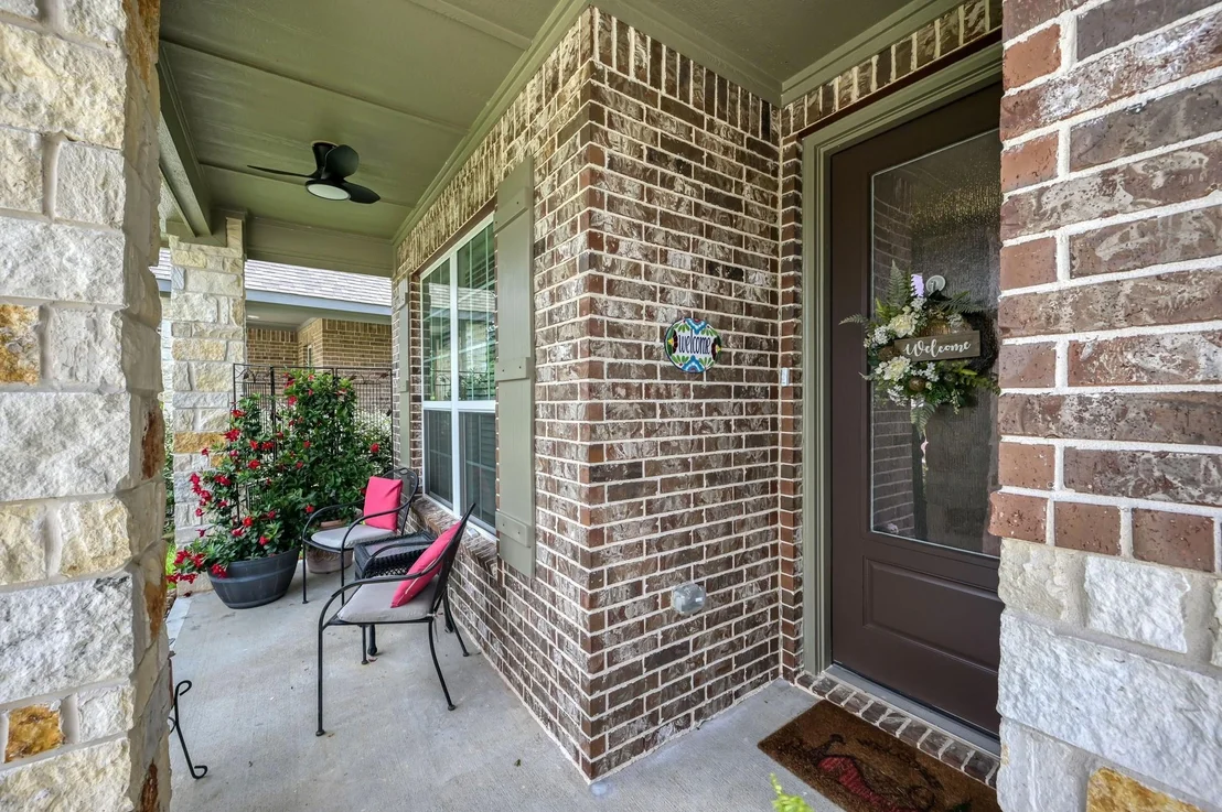 Photo of 6115 White Spruce Drive