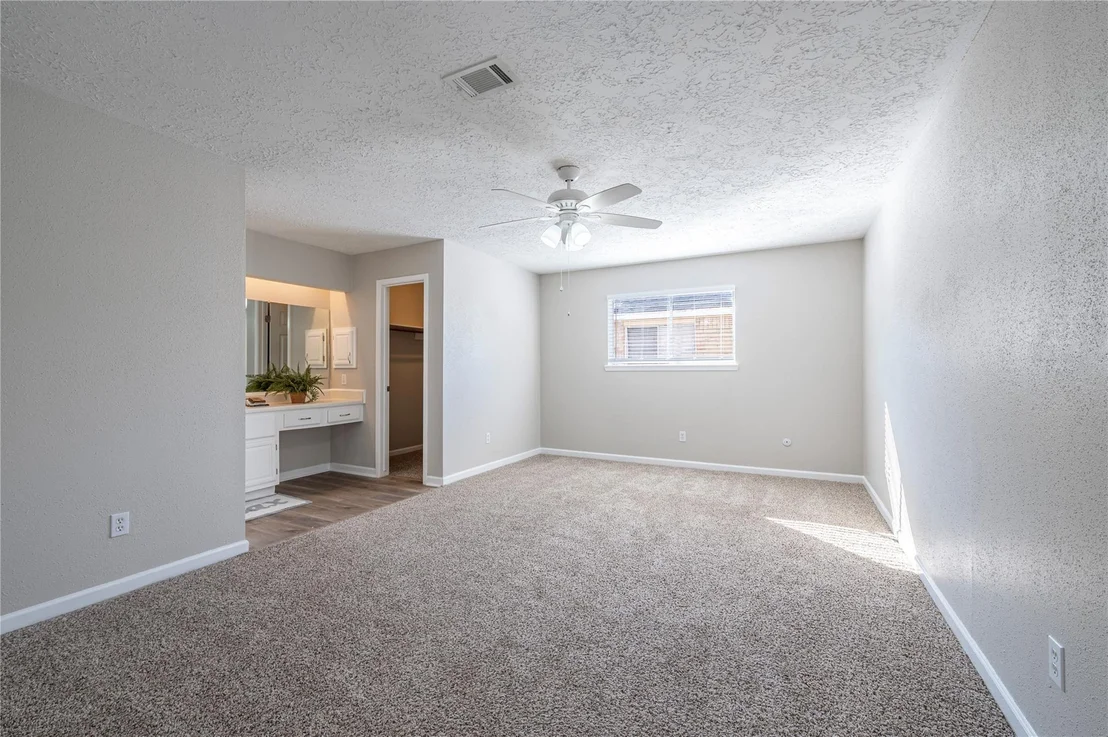 Photo of 17602 Heritage Bay Drive