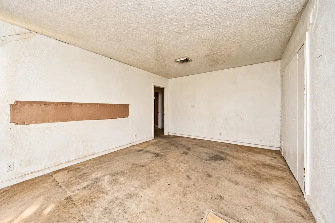 Photo of 8470 Wier Drive
