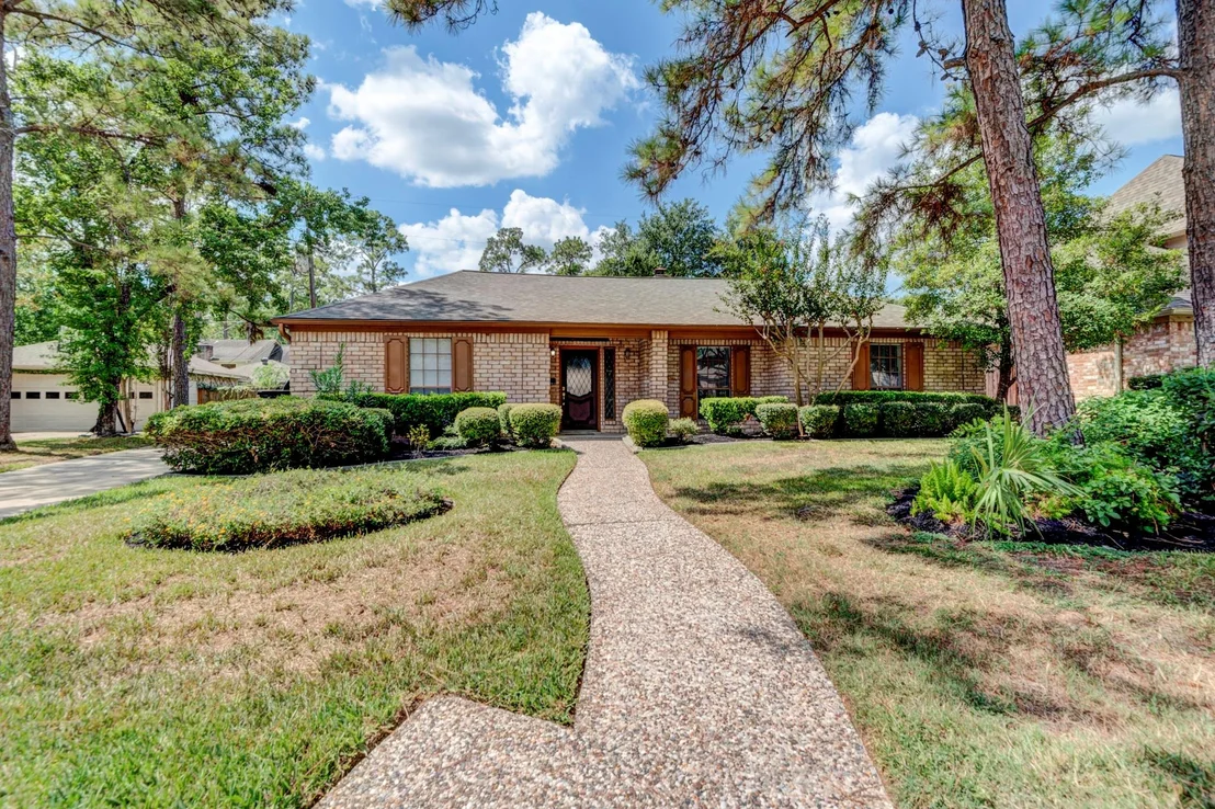 Photo of 17707 Woodlode Lane