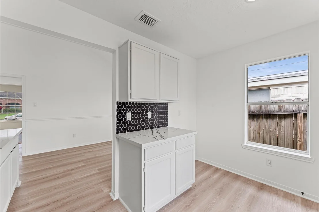 Photo of 17523 Hamilwood Drive