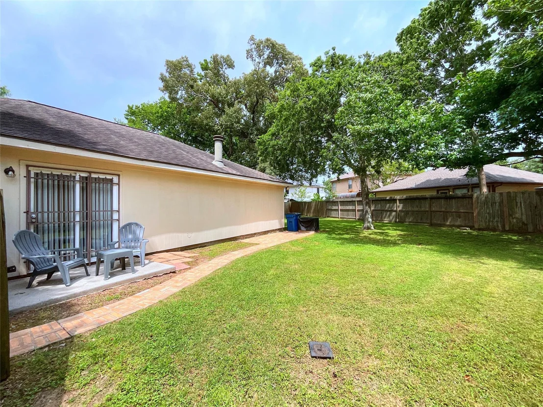 Photo of 1155 Holbech Lane