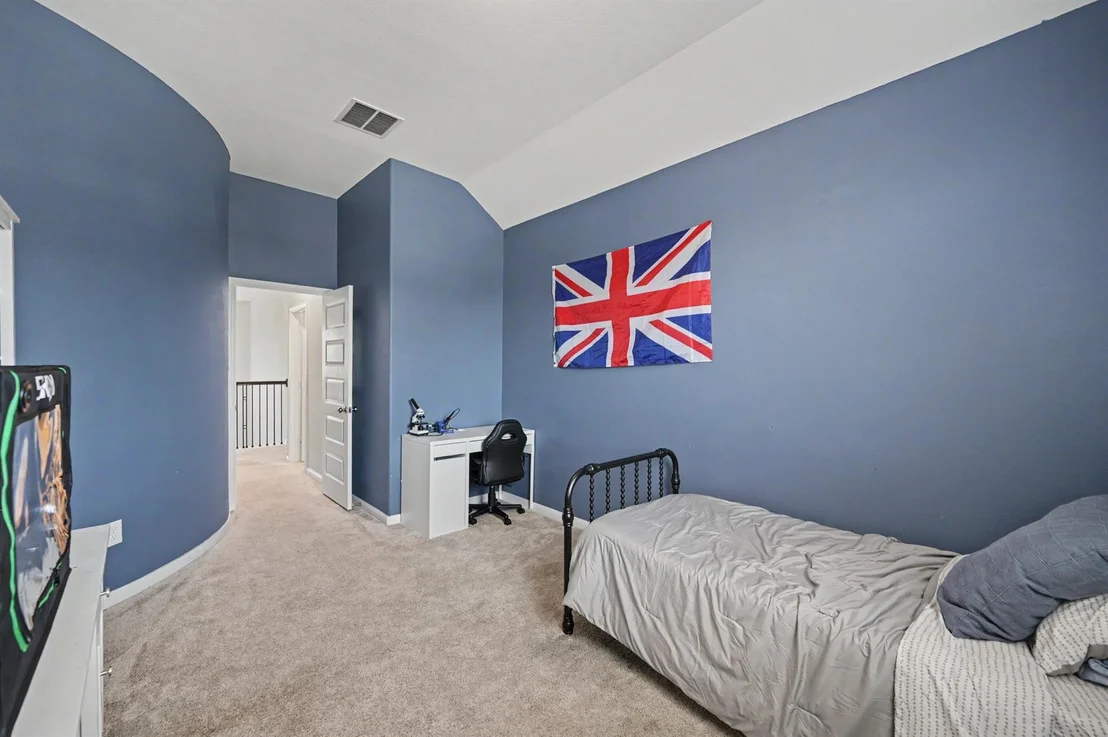 Photo of 17607 Harper's Way