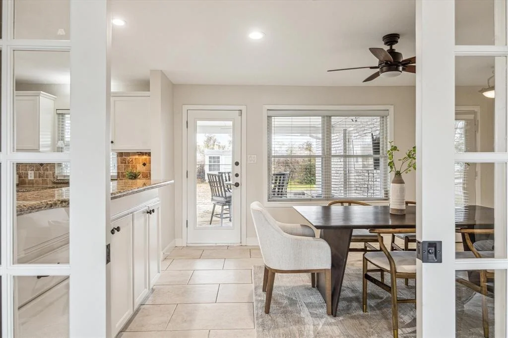 Photo of 9916 Westview Drive
