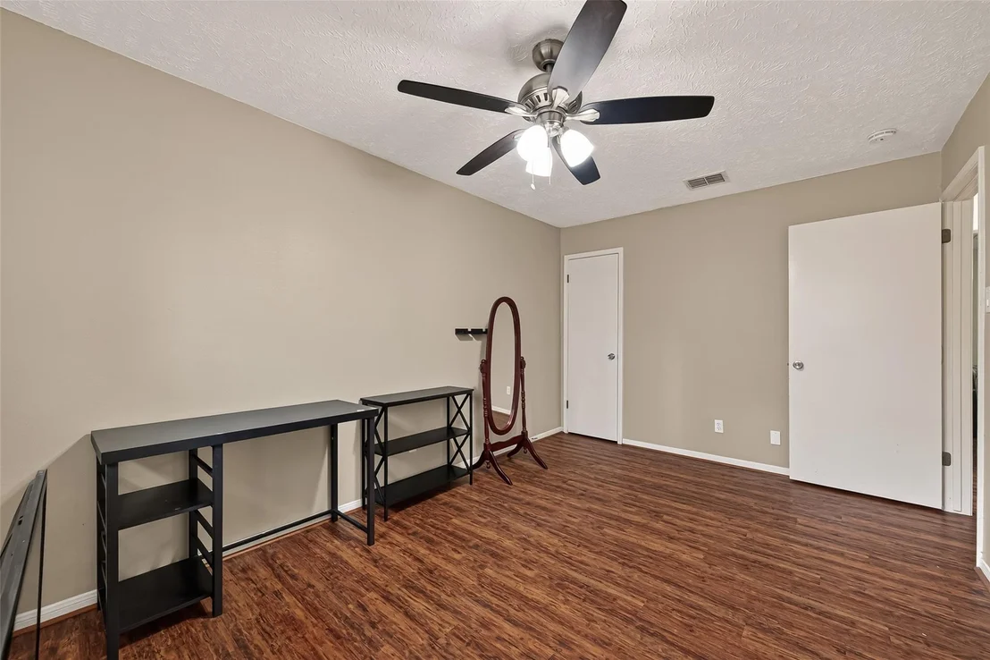 Photo of 9854 Sagebark Drive