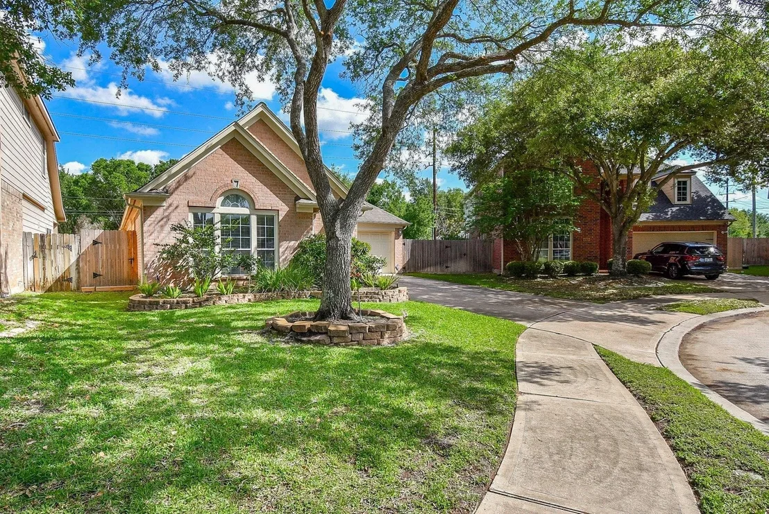 Photo of 21206 Twisted Willow Lane