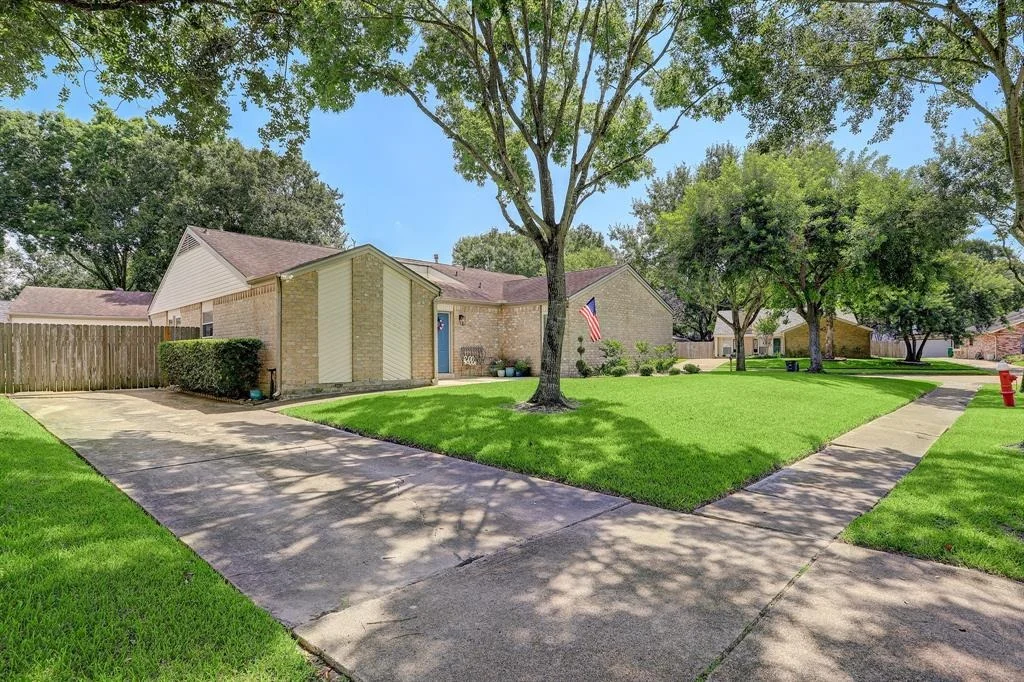 Photo of 15023 Sun Harbor Drive