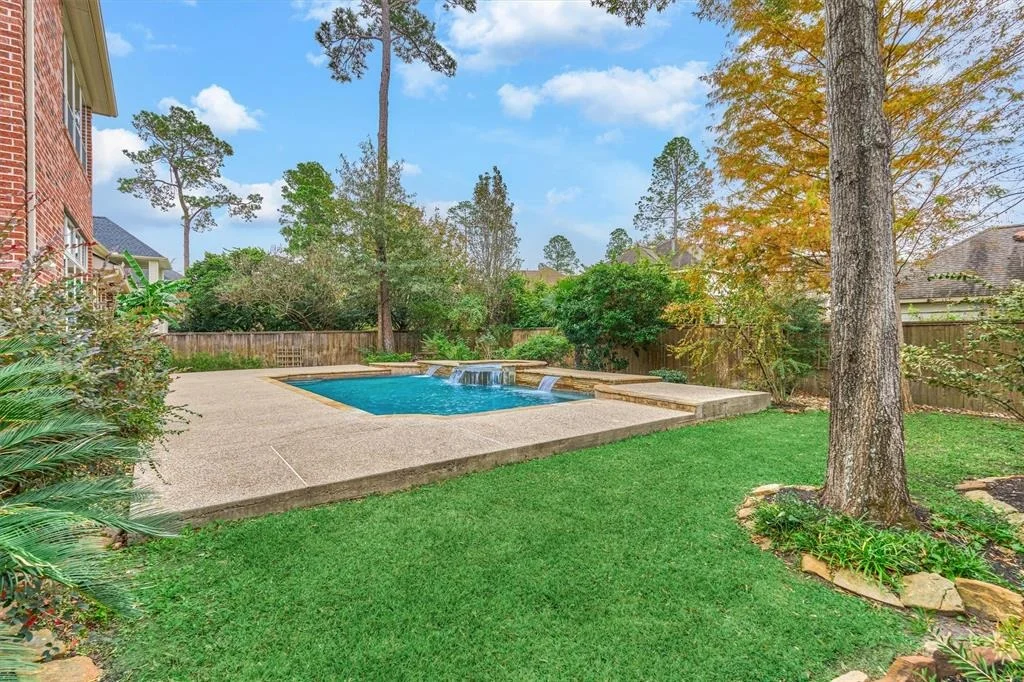 Photo of 18 N Fair Manor Circle