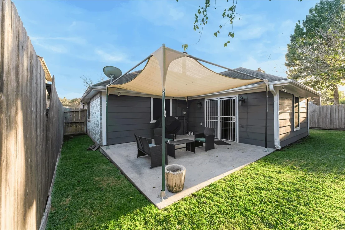 Photo of 13751 Sablesprings Lane