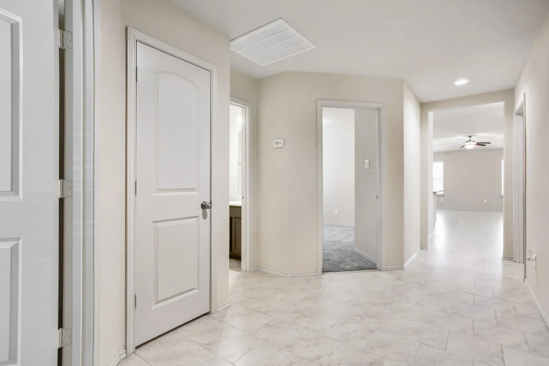 Photo of 23411 Robbers Nest Drive