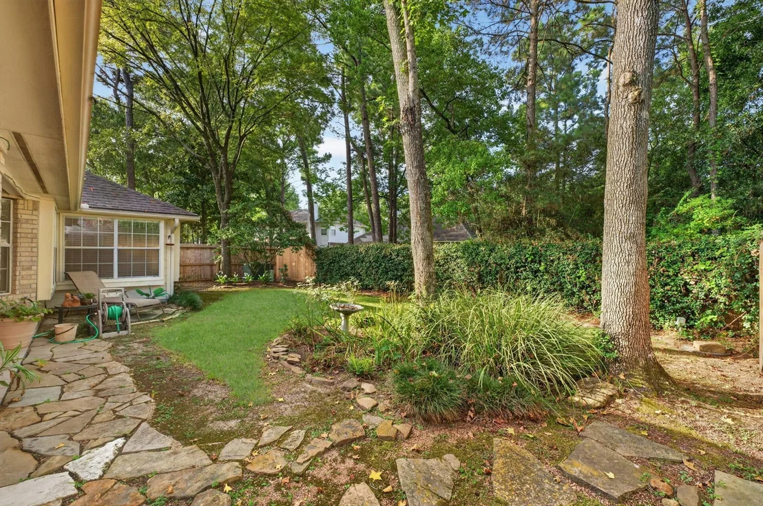 Photo of 186 N Millport Circle