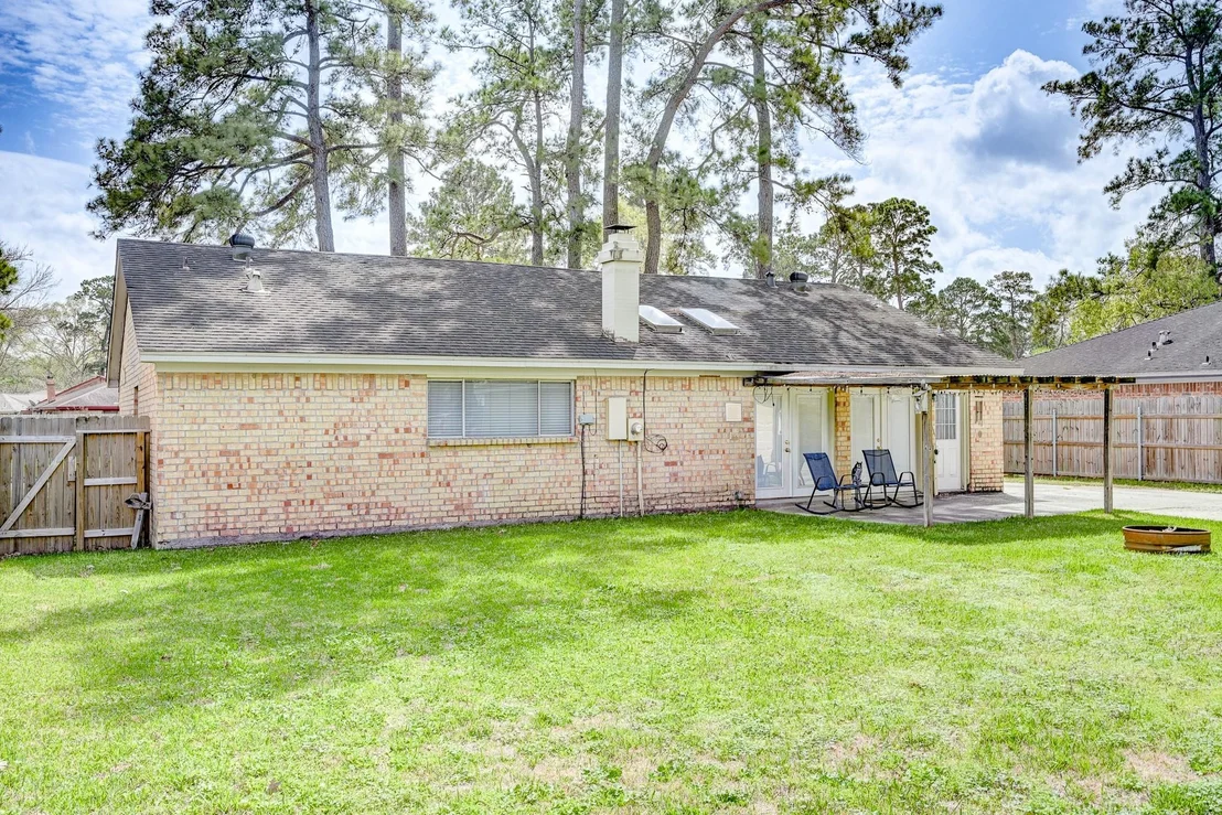 Photo of 2507 Whispering Springs Drive