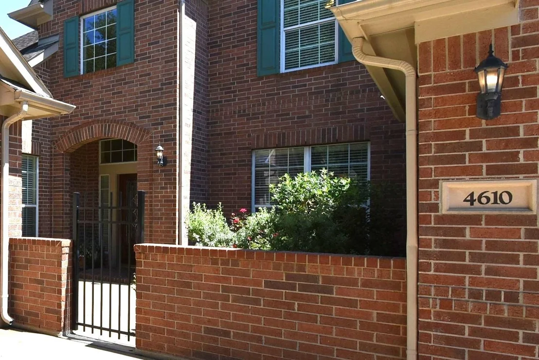 Photo of 4610 Camden Brook Lane