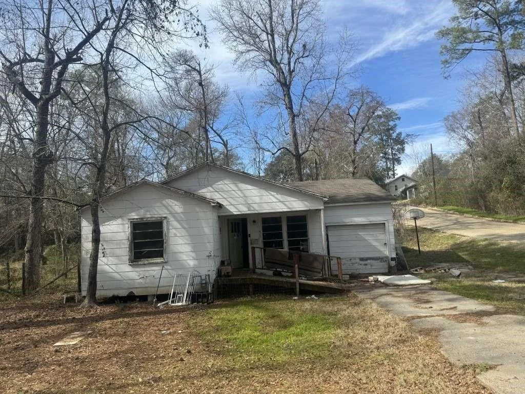 Photo of 417 2nd Street