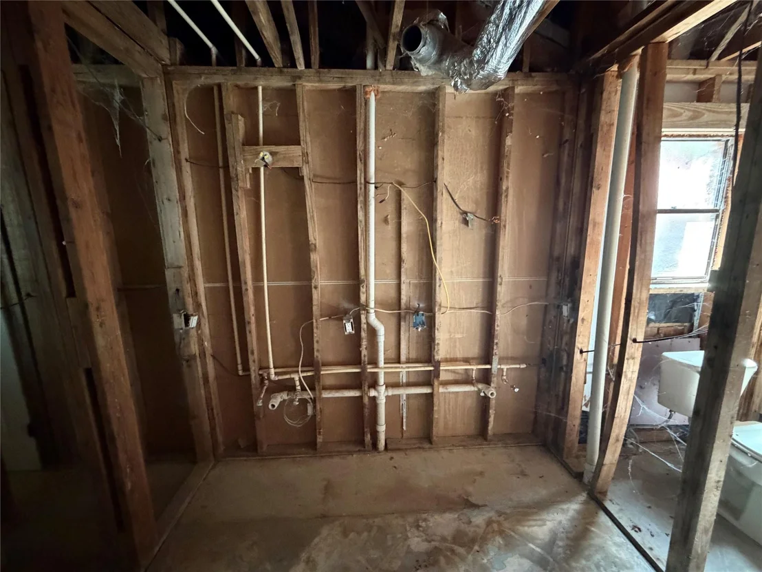 Photo of 606 Pine Tree Road