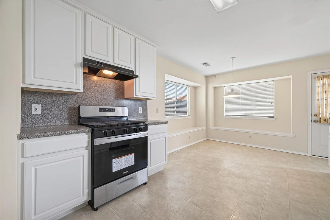 Photo of 2111 Laurel Arbor Drive