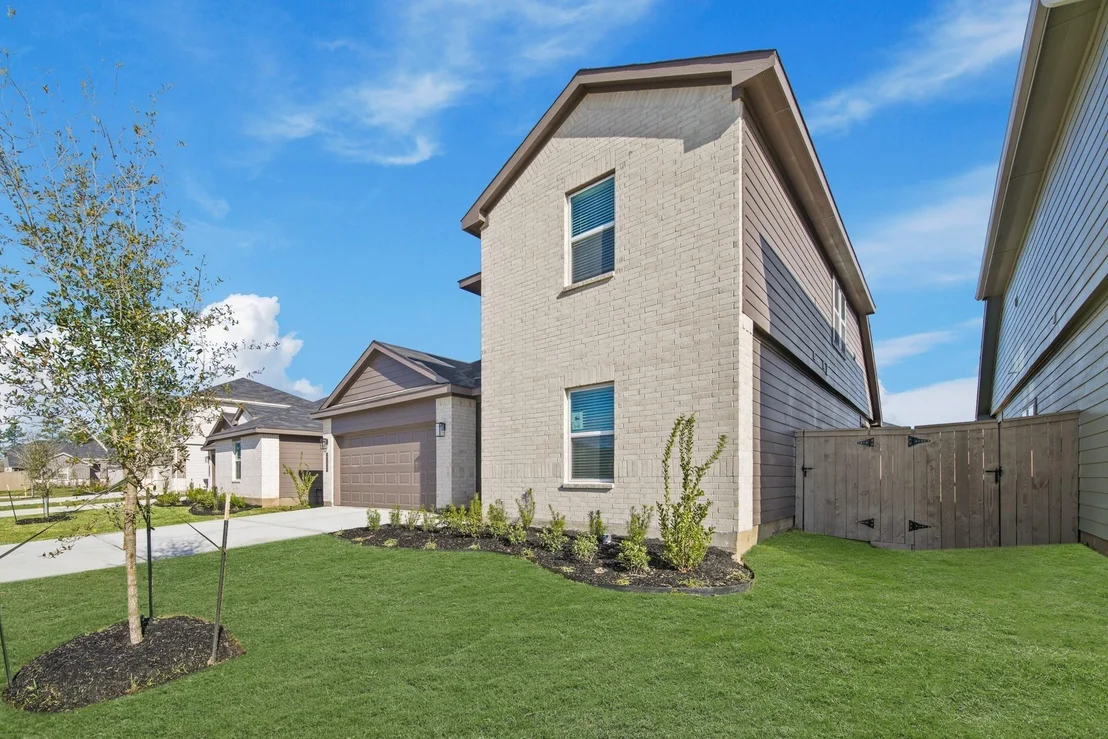 Photo of 23535 Skyward Lane