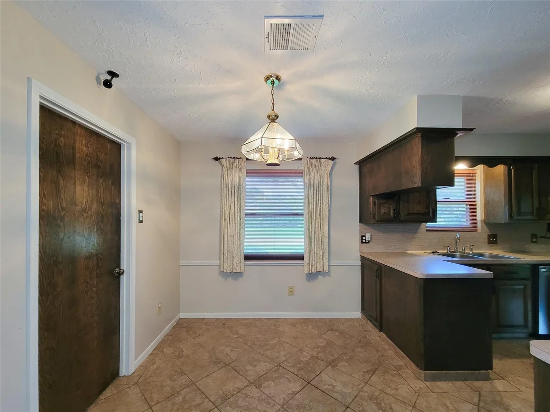 Photo of 9202 Benning Drive