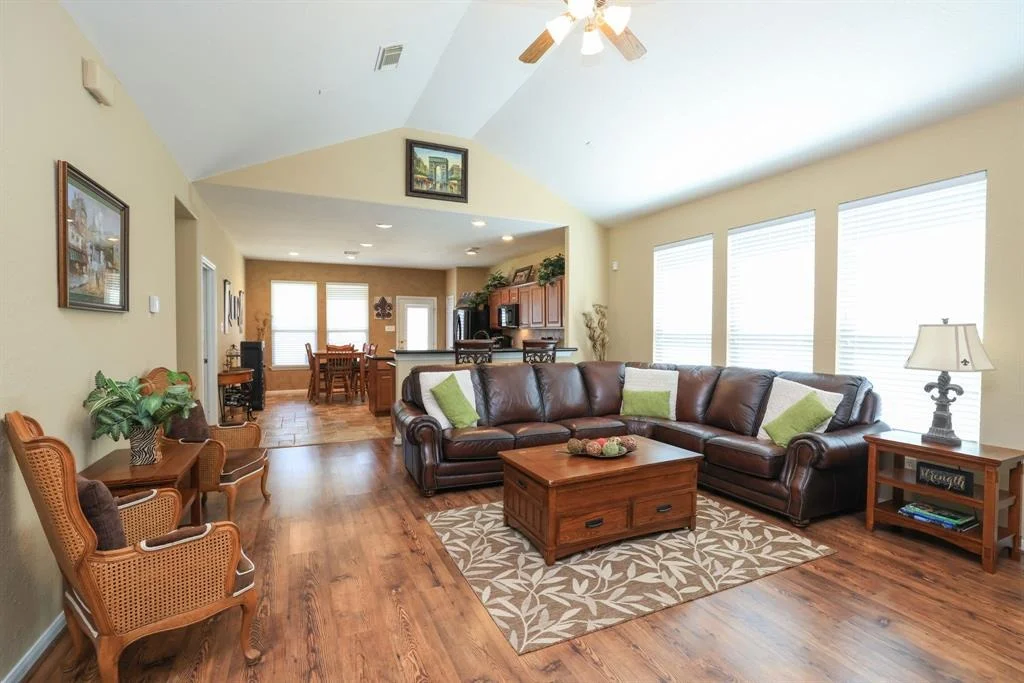 Photo of 9331 Edgeloch Drive