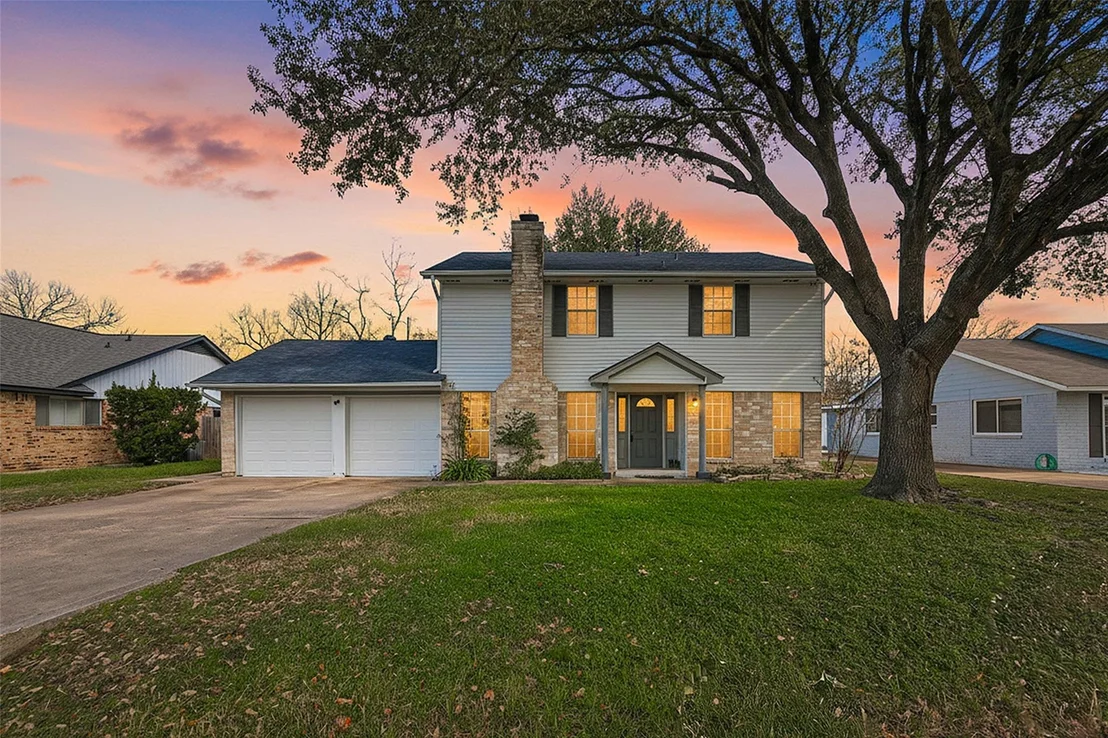 Photo of 21710 Rotherham Drive