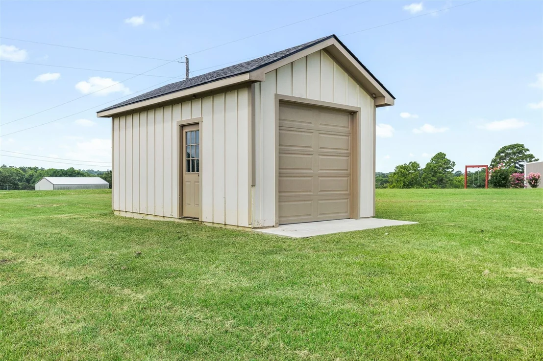Photo of 1780 Ike Lane