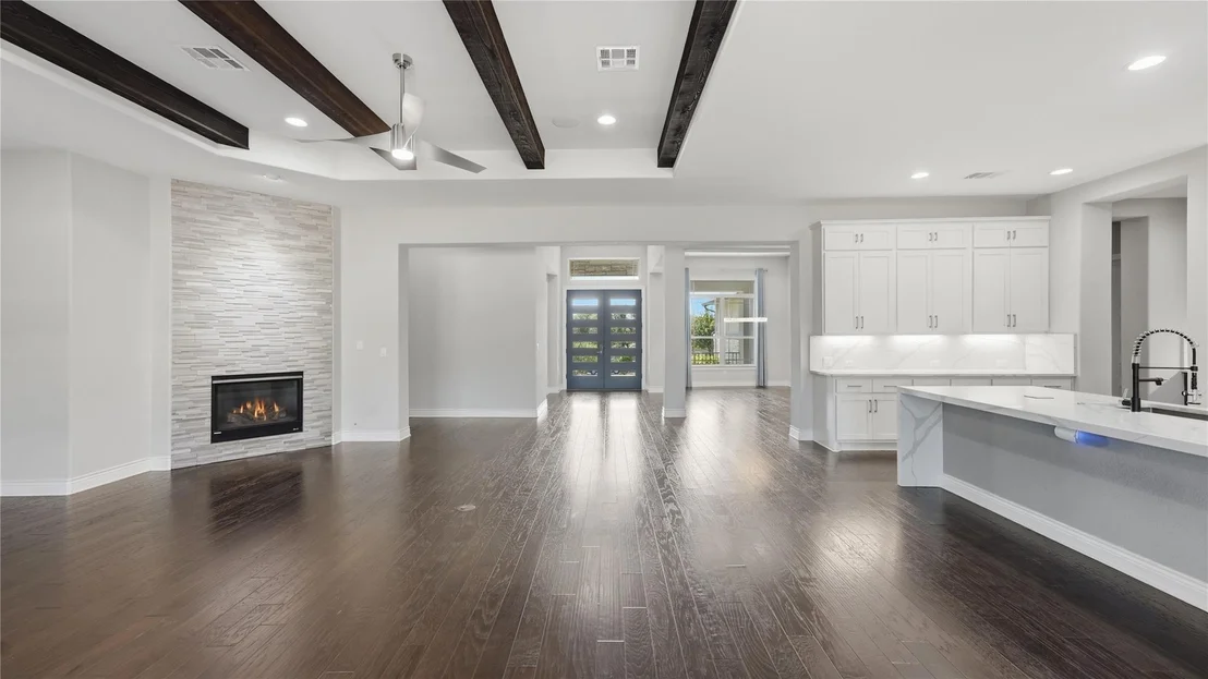 Photo of 205 Standing Oak Drive