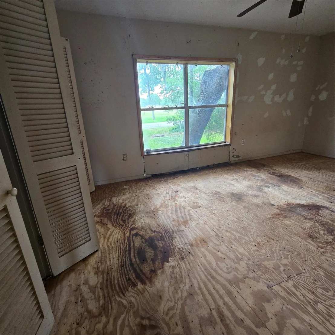 Photo of 1471 Private Road 652