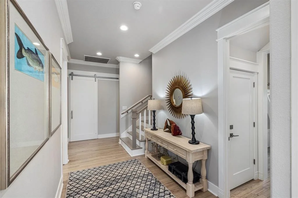 Photo of 2629 Whitecap