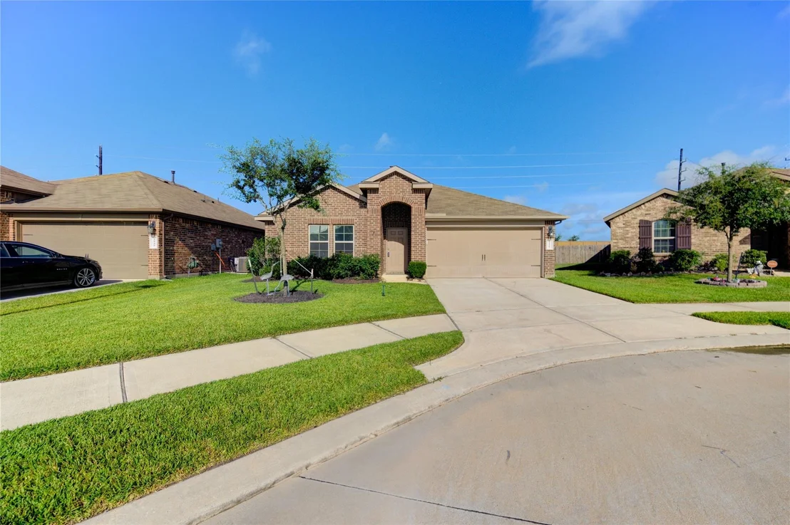 Photo of 3939 Mcdonough Way