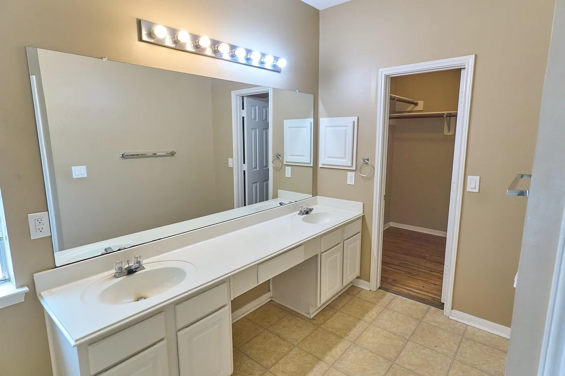 Photo of 2922 Veva Drive