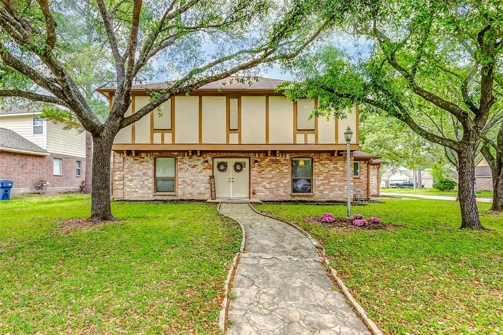 Photo of 11902 Pondwood Drive