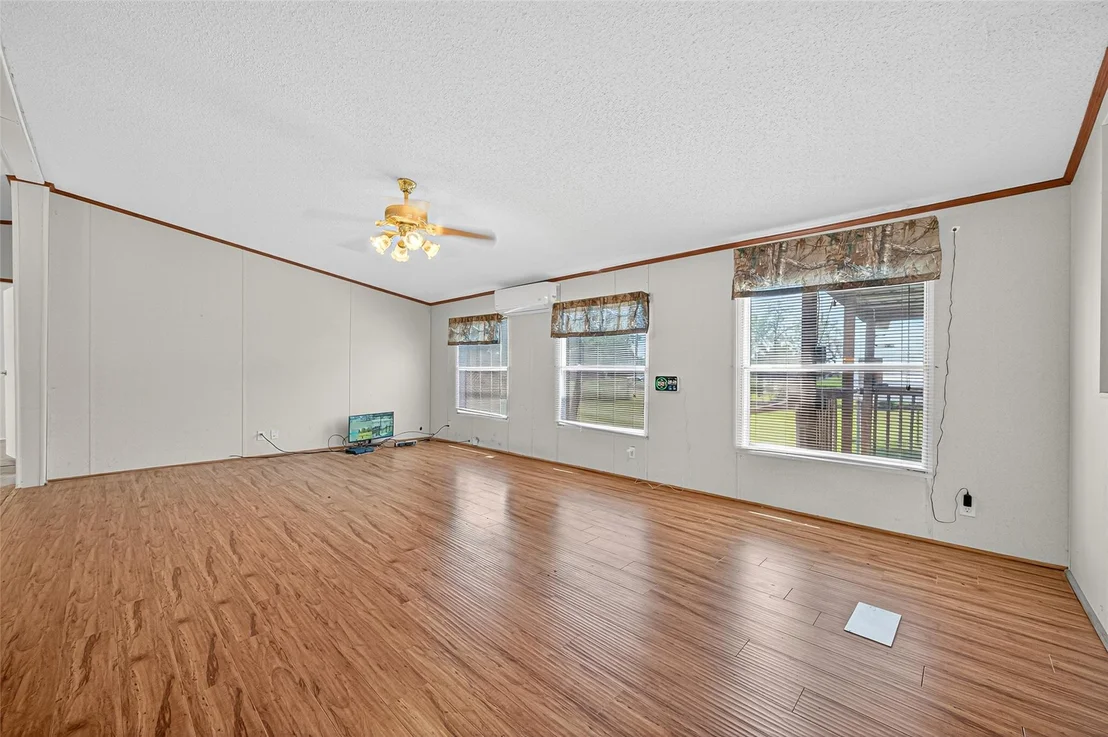 Photo of 2140 Green Meadows Drive