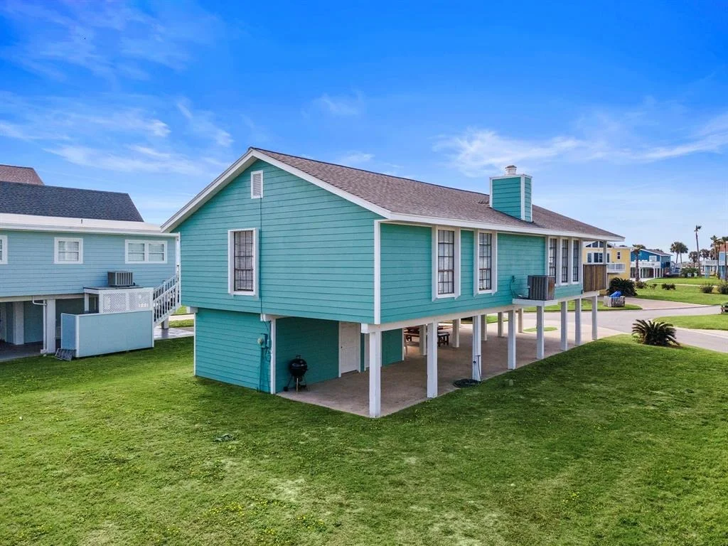 Photo of 16906 Beachcomber