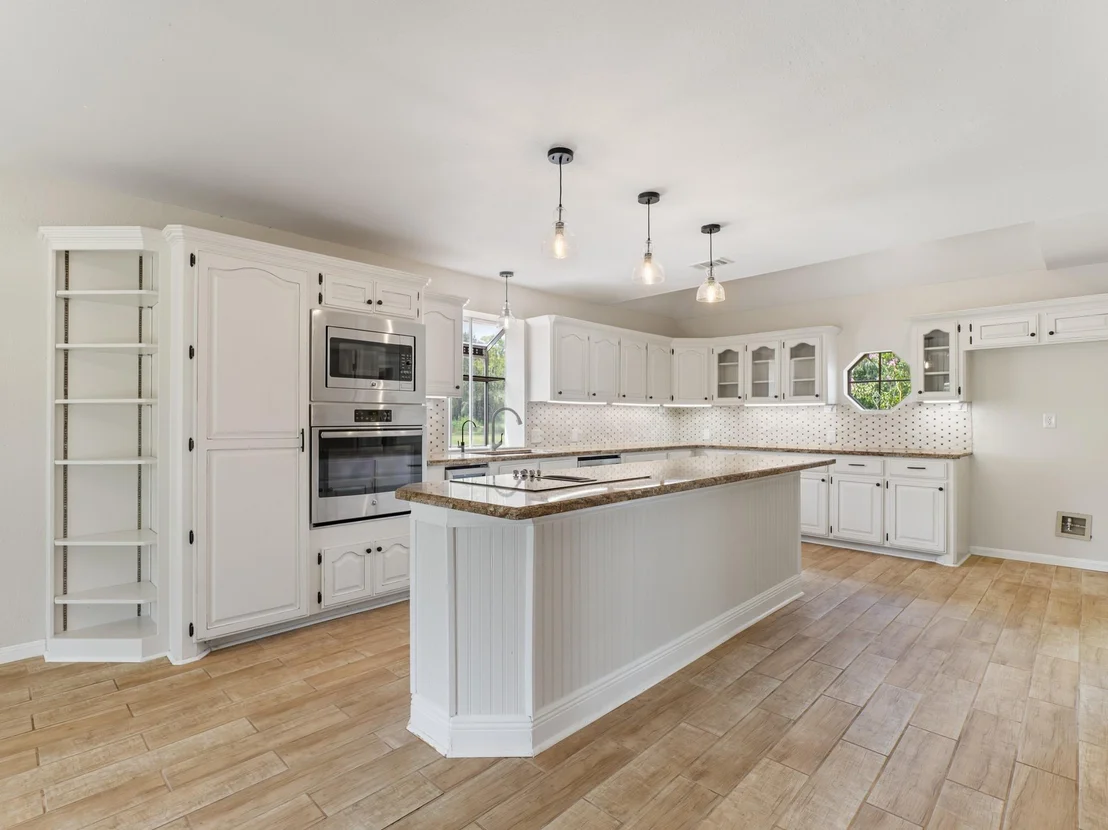 Photo of 1707 County Road 348