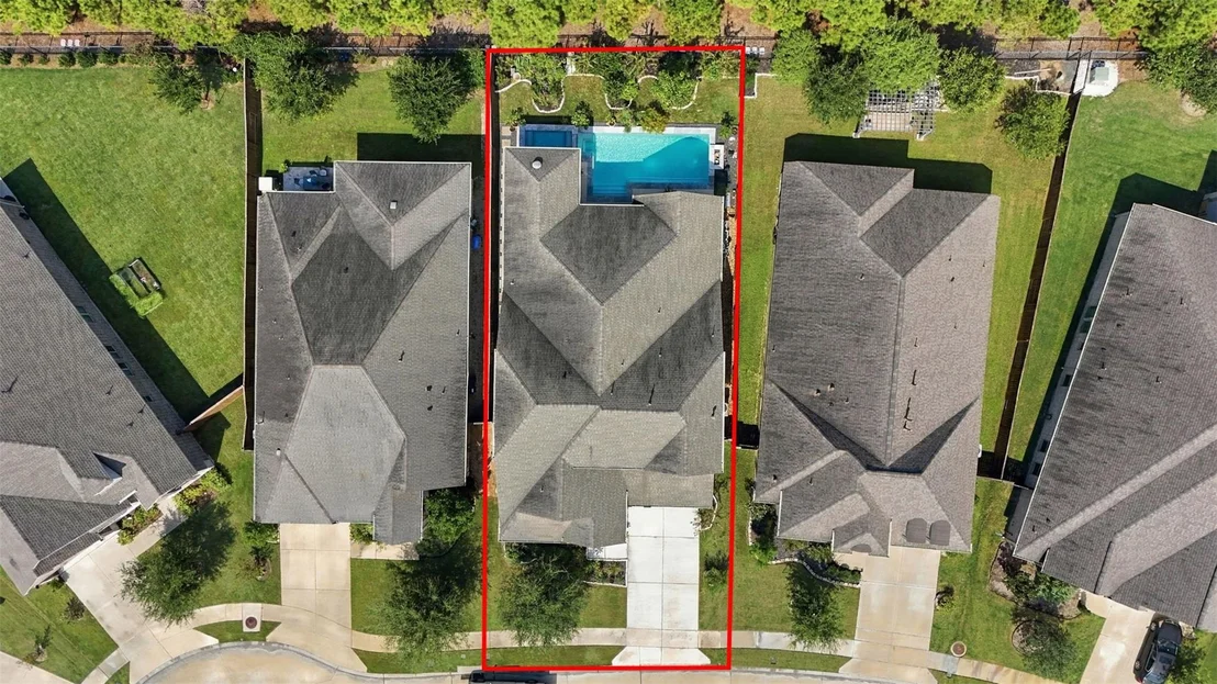 Photo of 4711 Gilbert Road