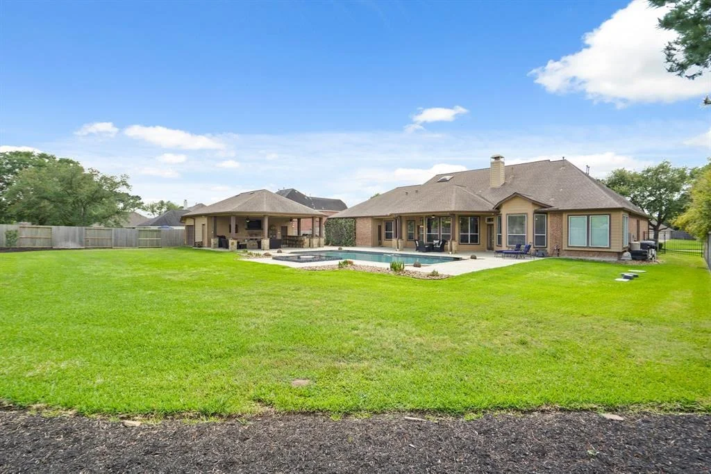 Photo of 16610 Cottage Rose Trail