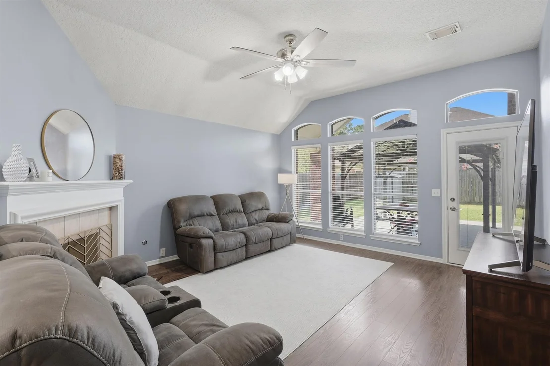 Photo of 11207 Timbertree Lane
