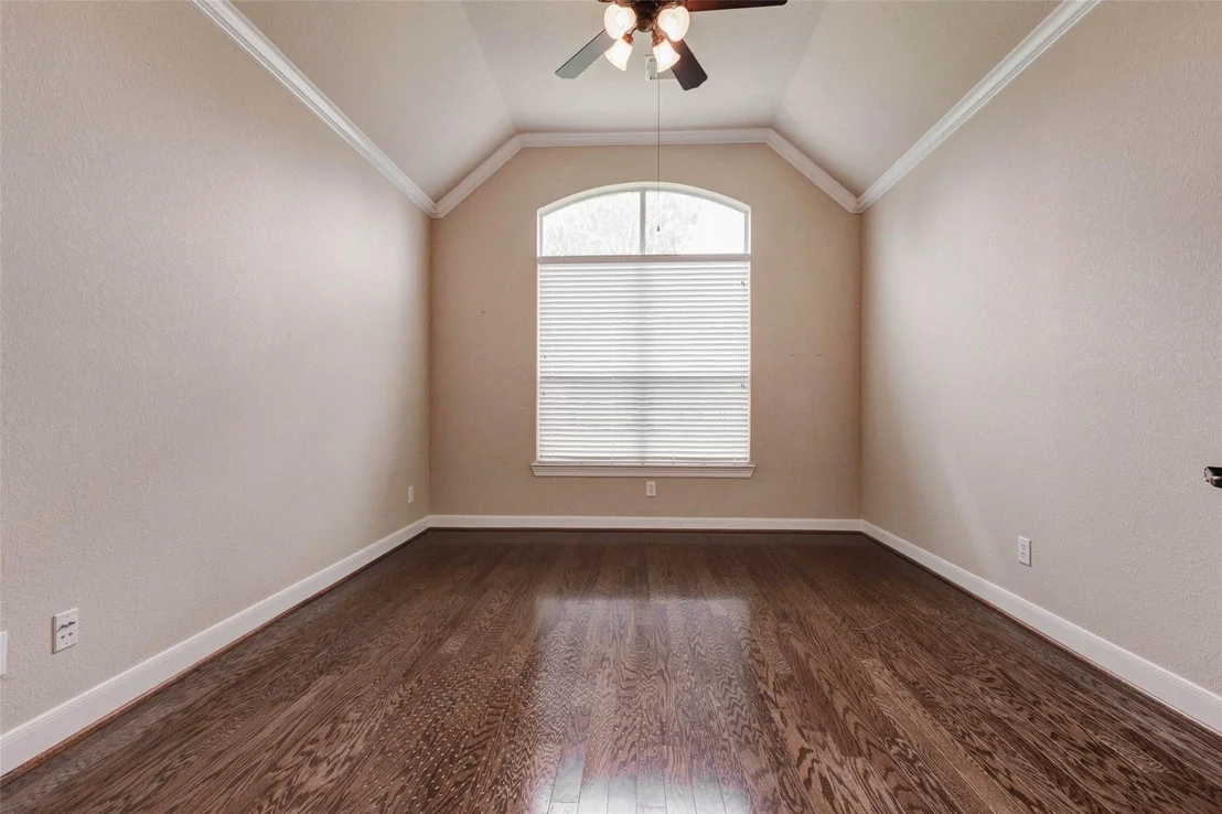Photo of 9410 Lily Glen Lane