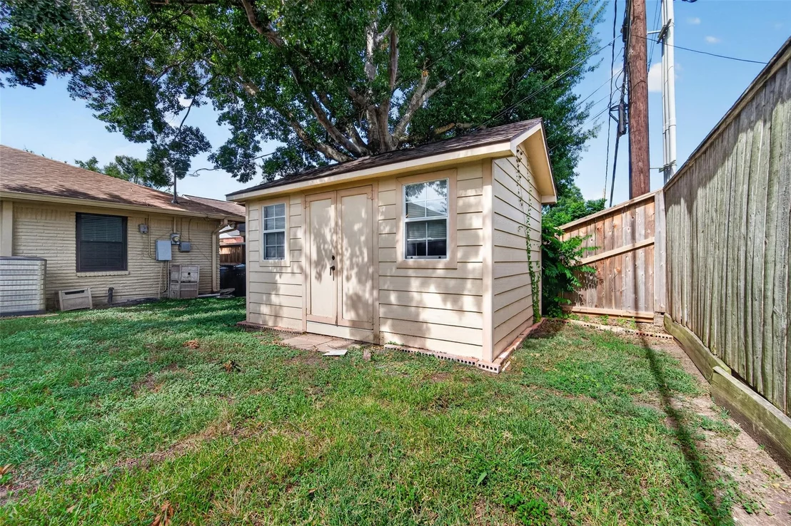 Photo of 5411 Spellman Road
