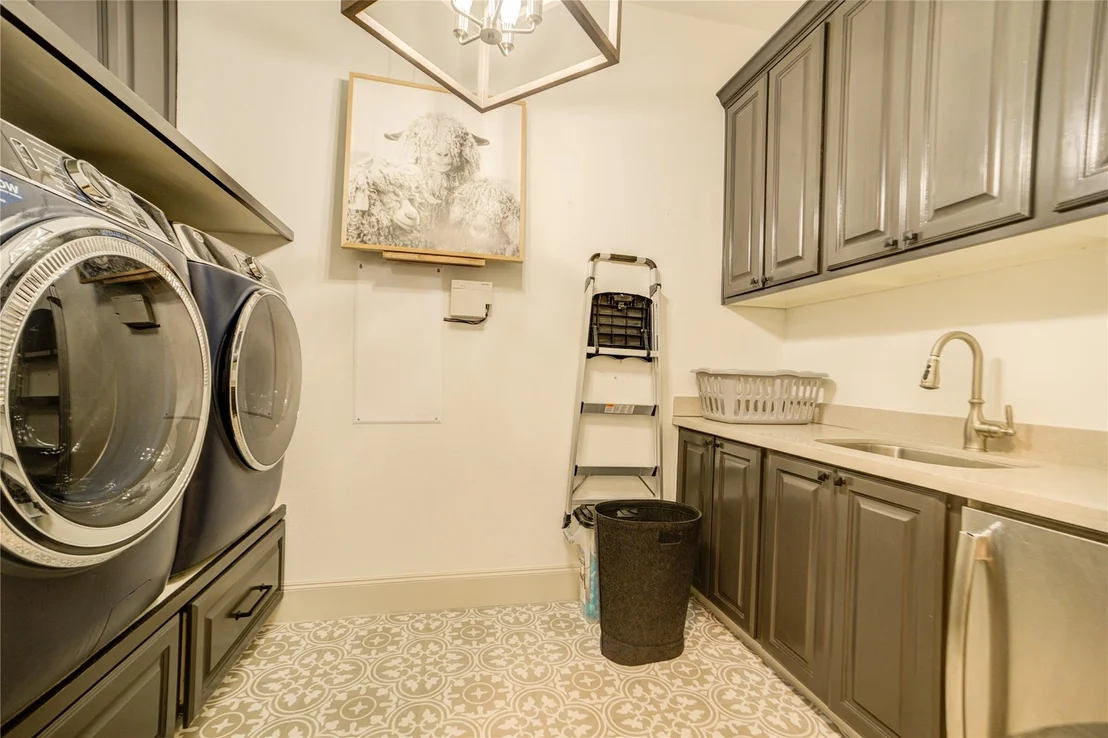 Photo of 28287 Calaveras Lake Drive