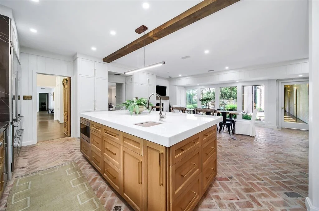 Photo of 62 Saddlebrook Lane