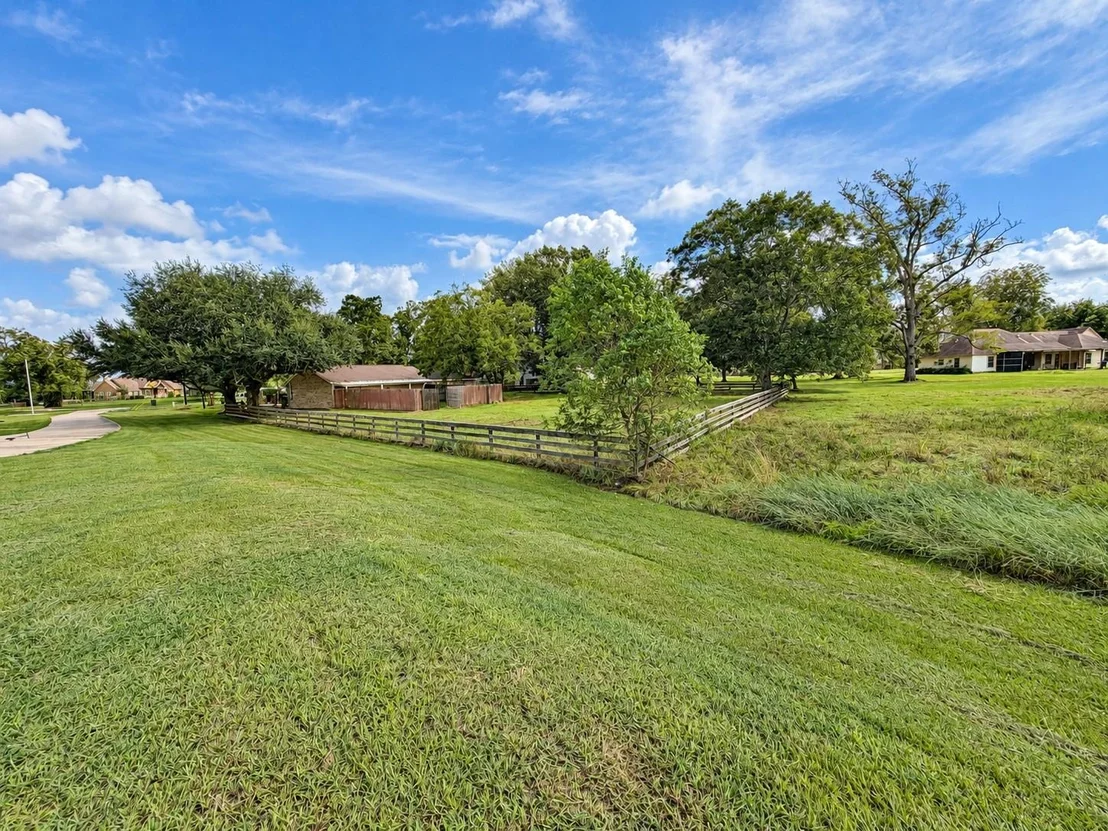 Photo of 407 Branding Iron Circle