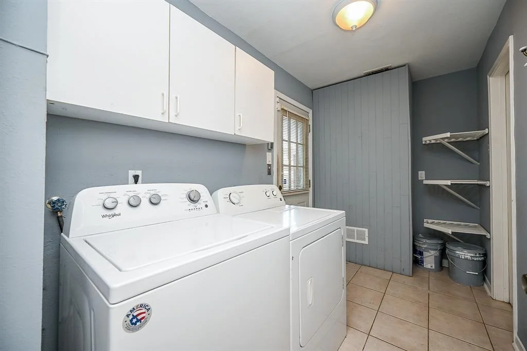 Photo of 17815 Loring Lane