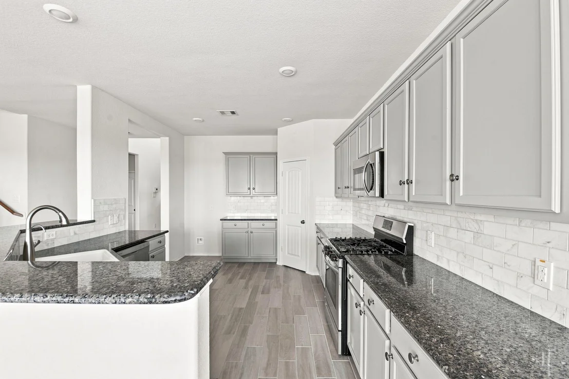 Photo of 693 Forest Bend Lane