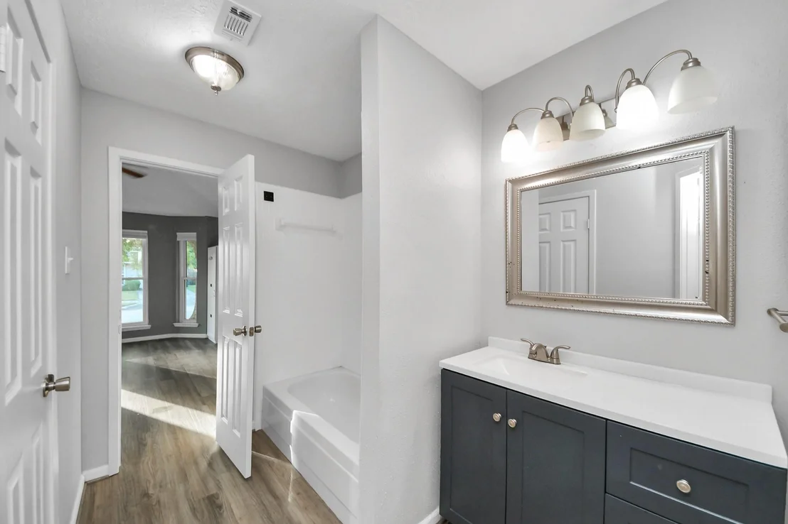 Photo of 6715 Bluebottle Lane