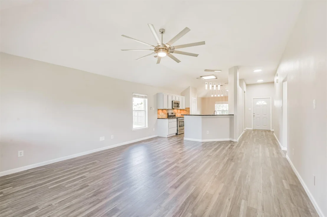 Photo of 11806 Piney Way Lane