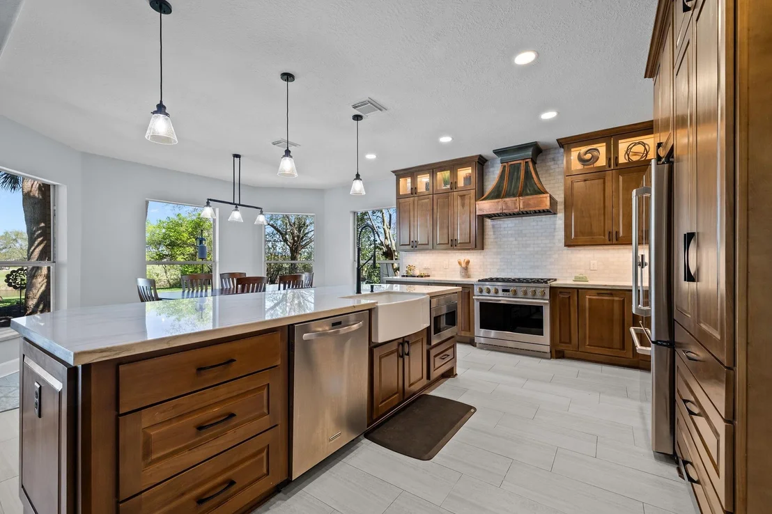 Photo of 2823 Irvington Drive